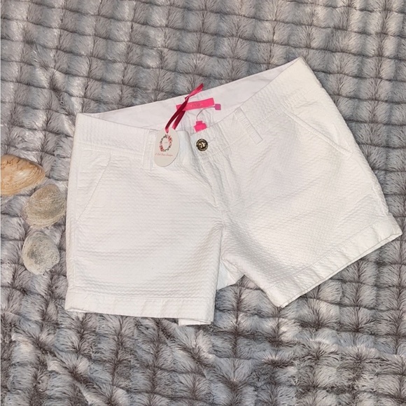 RESTOCKED! Lilly Pulitzer Callahan 5” Shorts in white jacquard NWT - Picture 3 of 8